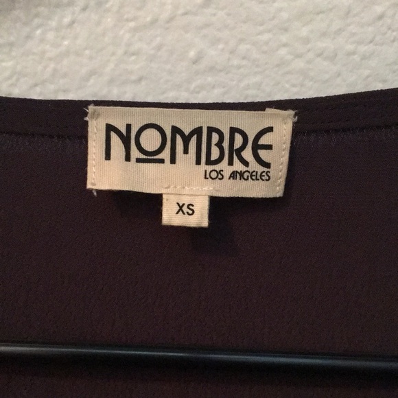 Beautiful long short sleeve top! - Picture 2 of 4